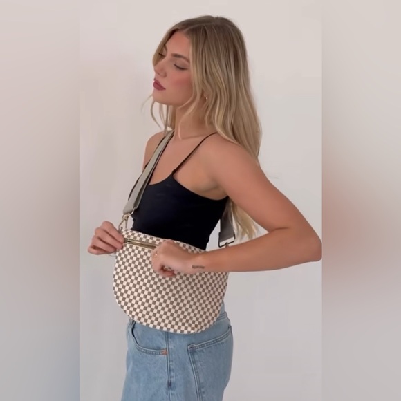 NEW Checkered Woven Bum Bag-Tan - Picture 4 of 5